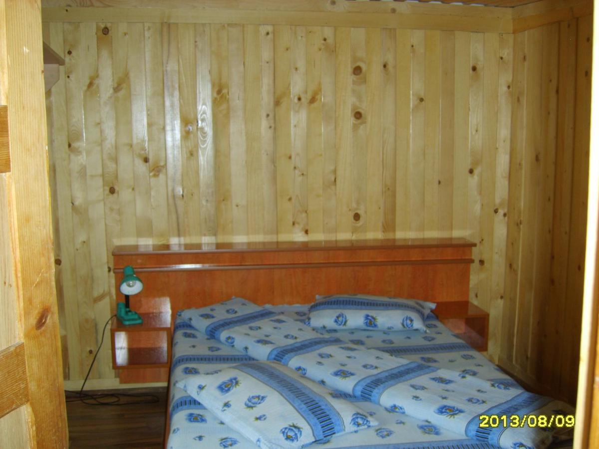 Cabana Suprema Armonie Dîmbovicioara Oda fotoğraf